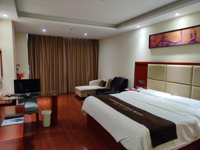 Greentree Inn Hainan Haikou Hainan College Of Vocation And Technique Jinniu Road Business Hotel المظهر الخارجي الصورة