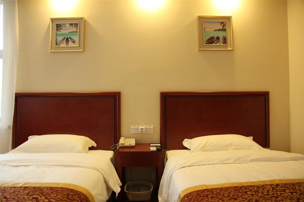 Greentree Inn Hainan Haikou Hainan College Of Vocation And Technique Jinniu Road Business Hotel المظهر الخارجي الصورة