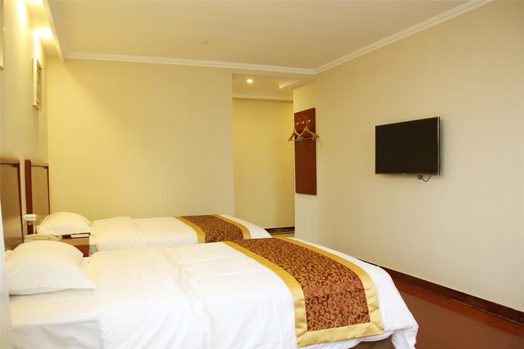 Greentree Inn Hainan Haikou Hainan College Of Vocation And Technique Jinniu Road Business Hotel المظهر الخارجي الصورة